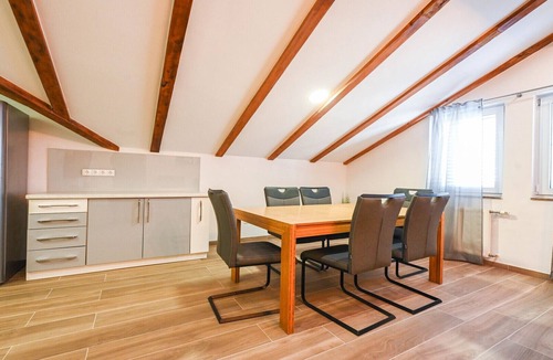 Zadar Ski Chalet | Holiday home Urbana with pool, Zadar