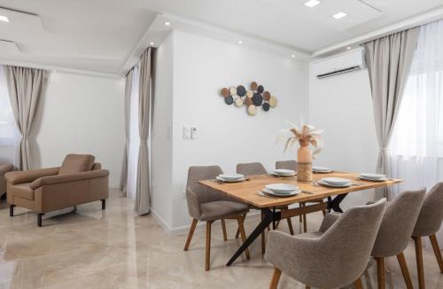 Jadranovo House | Holiday Home Villa Lea by Interhome