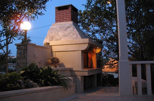 Selca House | Holiday home Villa Spilla - Three Bedroom Home with Terrace