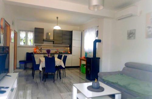 Suha Punta House | Holiday Home Waldhaus in der Nähe des Strandes by Interhome
