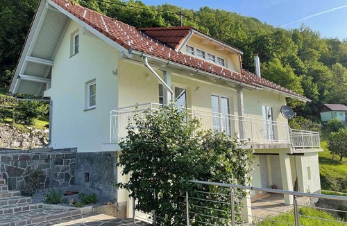 Semic House | Holiday home with a beautiful view