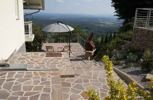 Semic House | Holiday home with a beautiful view