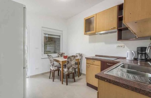 Karigador House | Holiday home with air conditioning