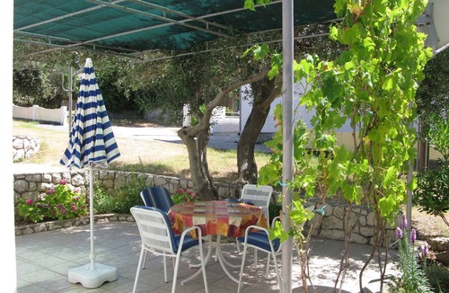 Barbat na Rabu House | Holiday home with terrace and air conditioning