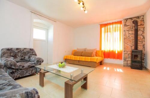Savar House | Holiday HomeToni