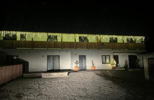 Podkoren Apartment | Holiday House Šmuc
