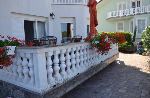 Sveti Anton Apartment | Holiday house Basic Apartment 2a