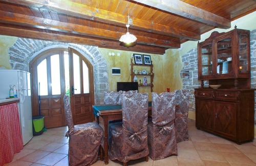 Orihi House | Holiday house for 12 persons approx. 210 qm in Orihi, Istria (Interior of Istria)