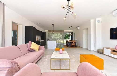 Stokovci House | Holiday house for 7 persons approx. 125 qm in Stokovci, Istria (Interior of Istria)