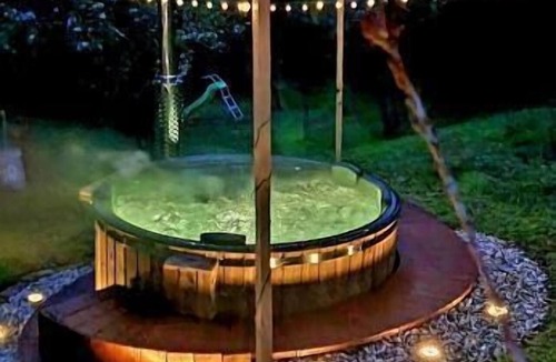 Durdevac House | Holiday House Malia Spa Hot Tub Jacuzzijem Free Entry to all City Attractions