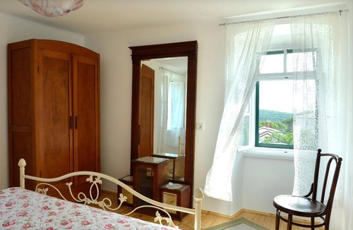 Sveti Jakov House | Holiday house Martinscica for 1 - 4 persons with 2 bedrooms - Twin house