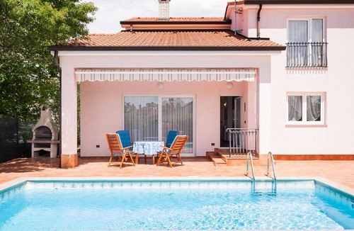 Nova Vas House | Holiday house Nova Vas for 1 - 5 persons with 3 bedrooms - Holiday home