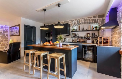 Solin House | Holiday house Solin for 1 - 8 persons with 3 bedrooms - Holiday house