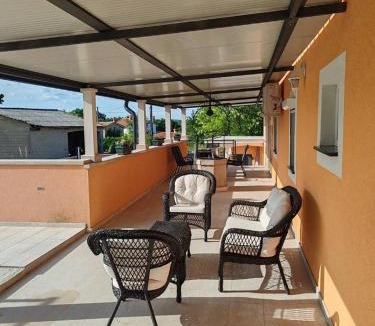 Tinjan House | Holiday House Vlahovich