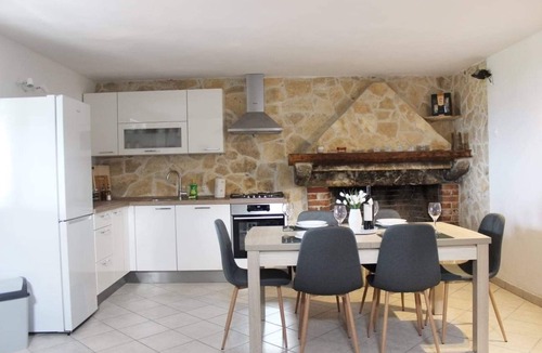 Supetar House | Holiday house with a parking space Supetar, Brač (K-25125)