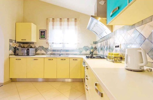 Sisan House | Holiday house with air conditioning