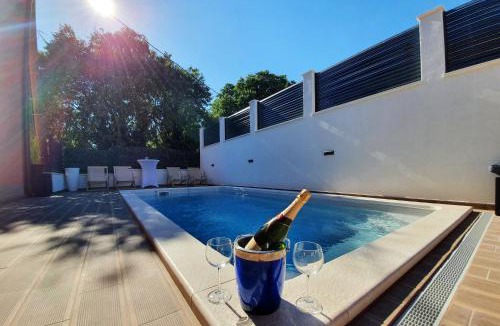 Solin Apartment | Home LANTERNA ONE - Split, Solin with a heated pool