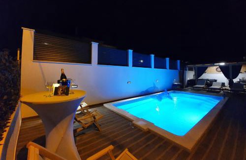 Solin Apartment | Home LANTERNA ONE - Split, Solin with a heated pool