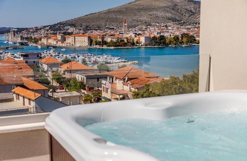 Trogir Resort | Hotel Brown Beach House & Spa