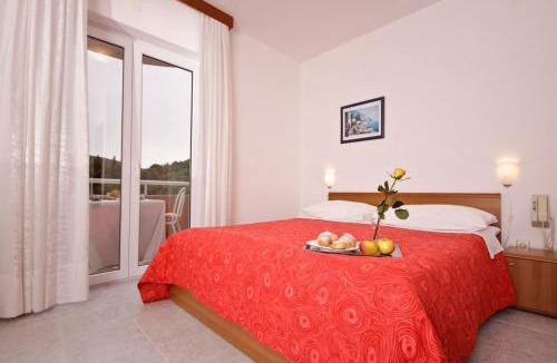 Rakalj Hotel | Hotel Carmen