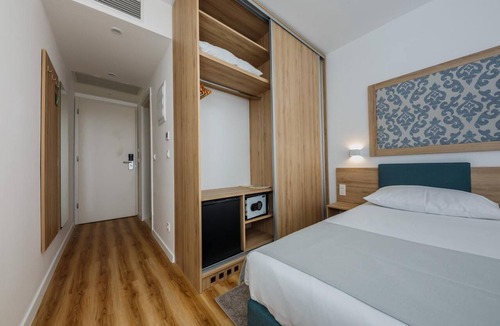 Seget Donji Hotel | Hotel Medena Block A