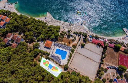 Seget Donji Hotel | Hotel Medena