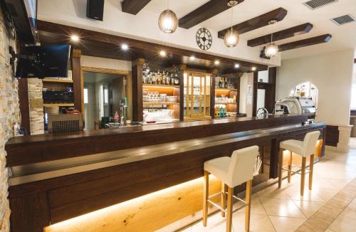 Semic Hotel | HOTEL SMUK