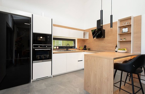 Rebici House | House 2406 by Interhome