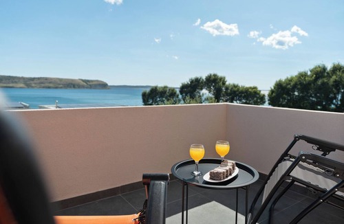 Rtina House | House Adriatic Blue Dream (118151-K1) - Rtina