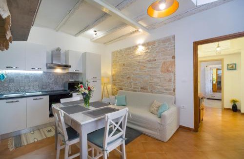 Bale House | House Braida