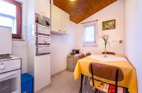 Vinkuran House | House Cador