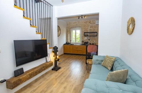 Kanfanar Villa | House Dominik-with pool and jacuzzi near Rovinj