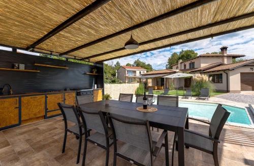 Viskovo Villa | House