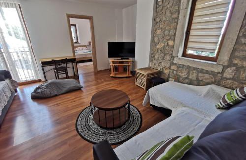 Selce Villa | House Mare