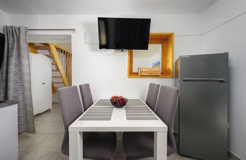 Tar House | House Miha (119891-K1) - Tar