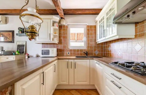 Kastel Sucurac House | House Peace (11106-K1) - Kastel Sucurac
