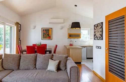 Kastel Sucurac House | House Peace (11106-K1) - Kastel Sucurac