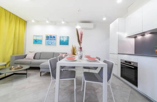 Mlini Villa | Villa Poco Loco -Comfort Two Bedroom Apartment