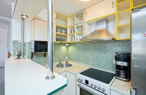 Lapad Apartment | Joyful Place - Three Bedroom Apartment, Sleeps 6