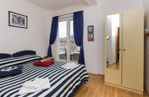 Lapad Apartment | K-Apartments - One Bedroom Apartment with Balcony and City View - A2