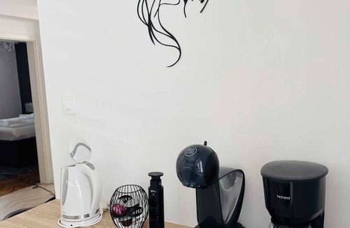 Babin Kuk Apartment | KABLAR'S SUNNY SUITES 2BR apartment with balcony