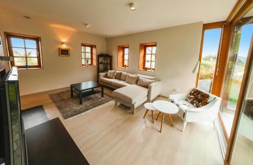Metlika Ski Chalet | Kolpa Holidays