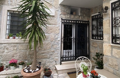 Cara House | Korčula Stone Villa hidden gem