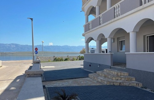 Vir Apartment | Kroatien Villa Helan Ferienwohnung Direkt am Meer Insel Vir