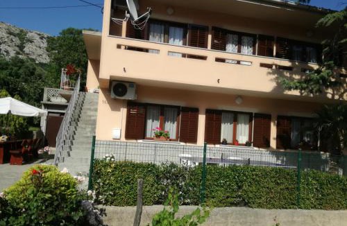Draga Bascanska Apartment | Kuća Magnolija