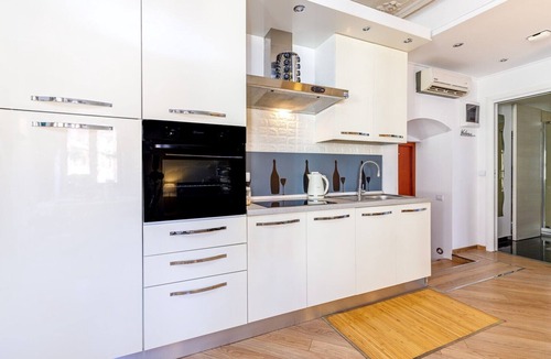 City Center Apartment | La Mer in Porec, Croatia