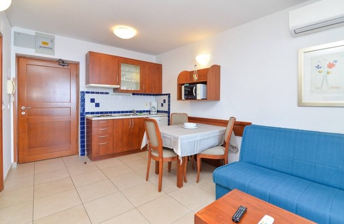 Veli Losinj Apartment | La Porta sul Mare – Seaside Apartment Veli Lošinj - Apartments Punta