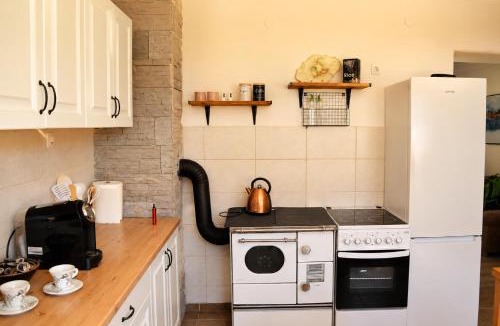 Municipality of Plaski House | Lakuša Retreat