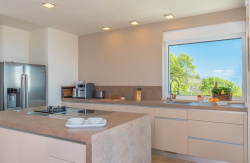 Ripenda Kosi House | Last Minute! Spacious, luxurious villa with a magnificent ocean view!
