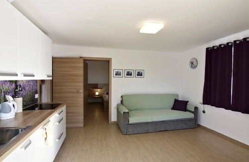 Savudrija Apartment | Lavander flat in villa with pool